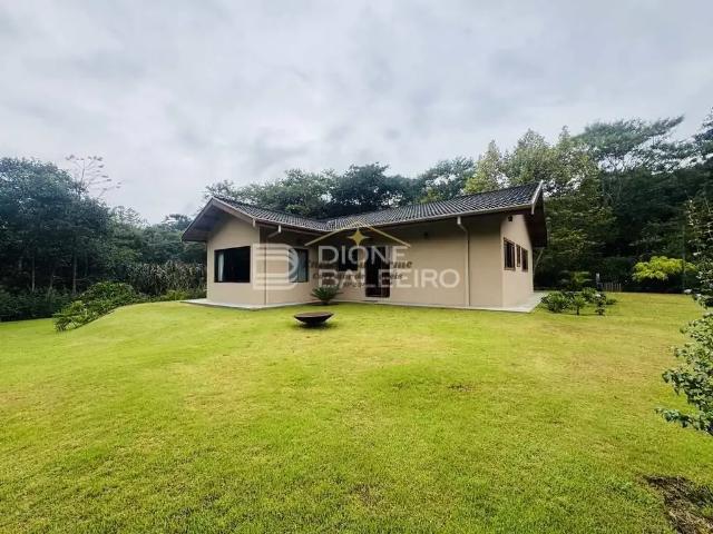 Casa venda em Região Imediata de Taubaté-Pindamonhangaba, Região Metropolitana do Vale do Paraíba e Litoral Norte