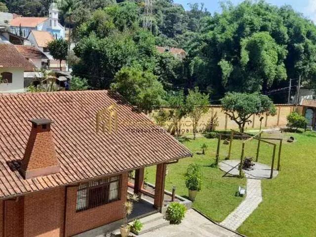 Casa venda em Região Imediata de Taubaté-Pindamonhangaba, Região Metropolitana do Vale do Paraíba e Litoral Norte