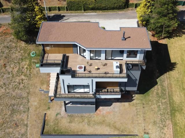 Casa venda em Região Imediata de Taubaté-Pindamonhangaba, Região Metropolitana do Vale do Paraíba e Litoral Norte