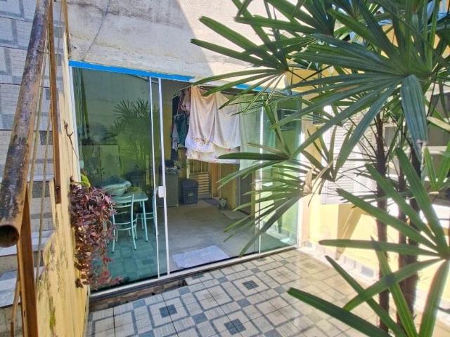 Casa venda em Piratininga, Santos