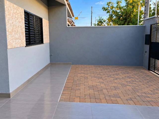 Casa venda em Sarandi, Região Geográfica Intermediária de Maringá