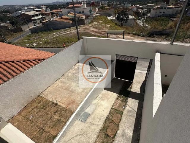 Casa venda em Sarzedo, Região Geográfica Intermediária de Belo Horizonte