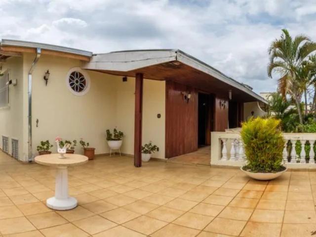 Casa venda em Estância Suíça, Serra Negra