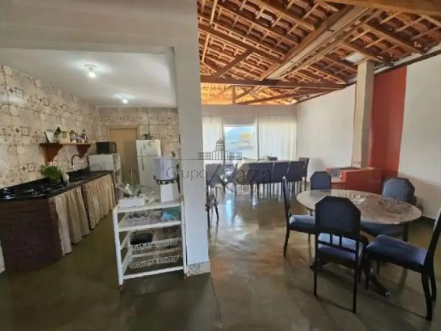 Casa venda em Região Imediata de Amparo, Serra Negra