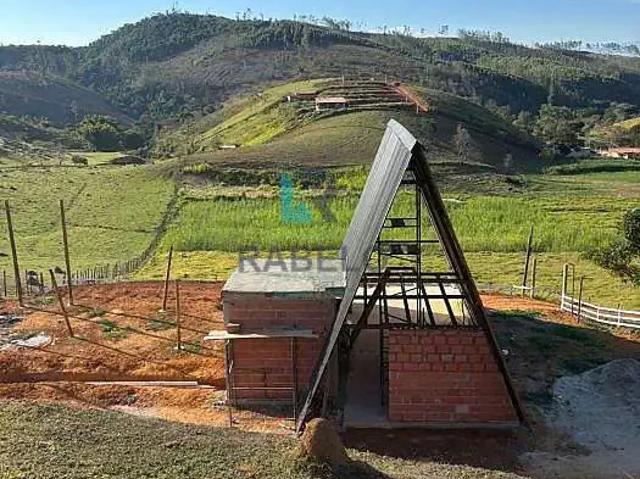 Casa venda em Região Imediata de Cruzeiro, Região Metropolitana do Vale do Paraíba e Litoral Norte