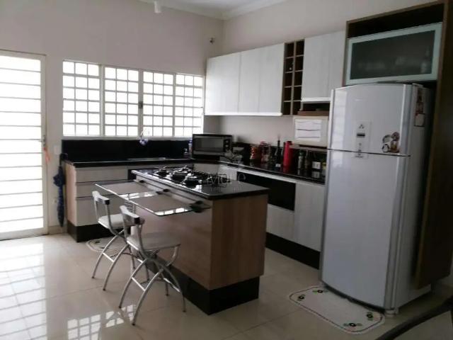 Casa venda em Jardim Macarenko, Sumaré