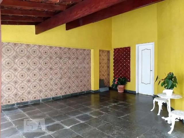 Casa venda em Taboão da Serra