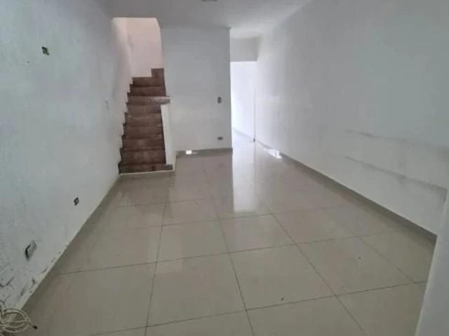 Casa venda em Jardim Heriquieta, Taboão da Serra