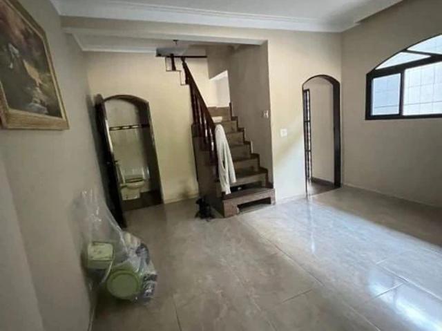 Casa venda em Jardim Heriquieta, Taboão da Serra