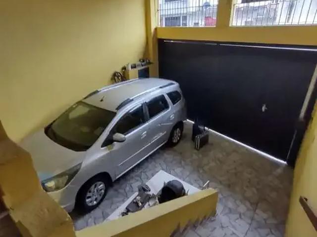 Casa venda em Jardim Roberto, Taboão da Serra