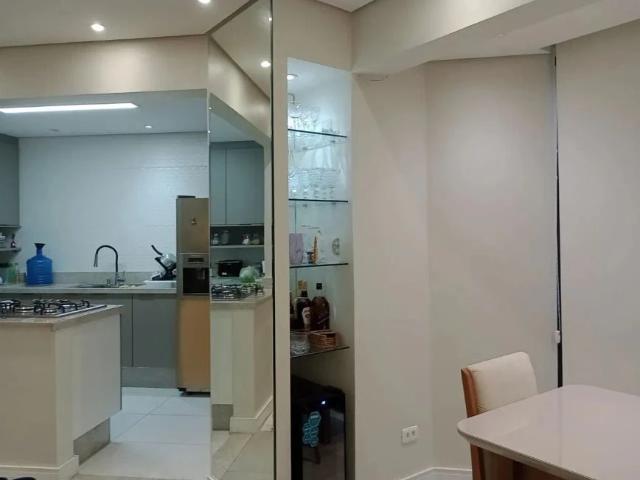Casa venda em Jardim Heriquieta, Taboão da Serra