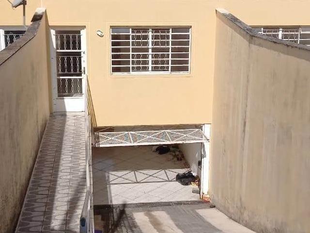 Casa venda em Jardim Heriquieta, Taboão da Serra