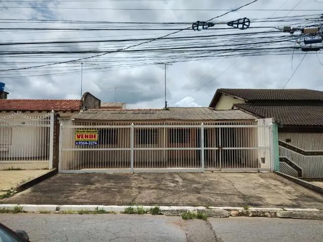 Casa venda em Região Geográfica Imediata do Distrito Federal, Região Integrada de Desenvolvimento do Distrito Federal e Entorno