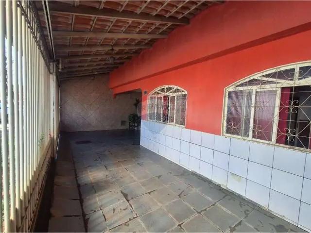 Casa venda em Região Geográfica Imediata do Distrito Federal, Região Integrada de Desenvolvimento do Distrito Federal e Entorno