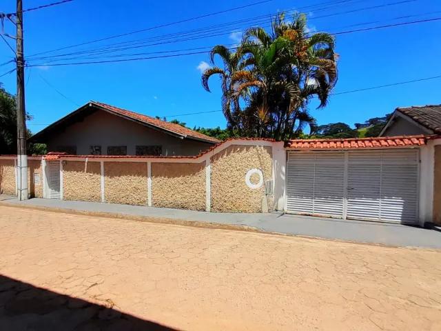 Casa venda em Região Imediata de São José do Rio Pardo-Mococa, Tapiratiba