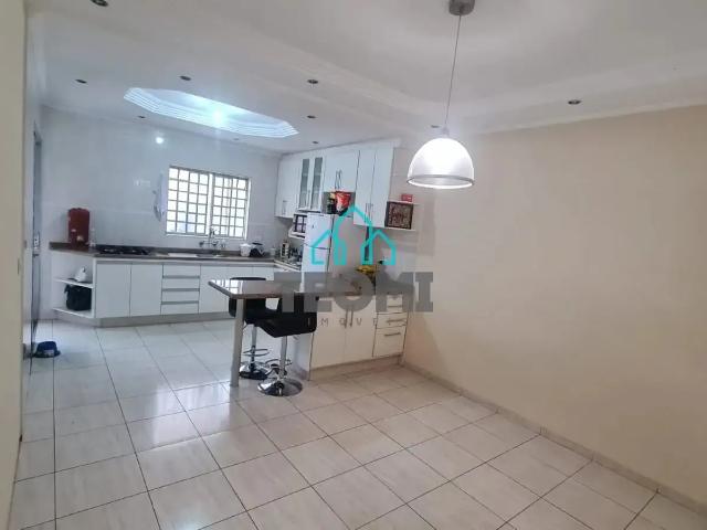 Casa venda em Região Imediata de Taubaté-Pindamonhangaba, Região Metropolitana do Vale do Paraíba e Litoral Norte