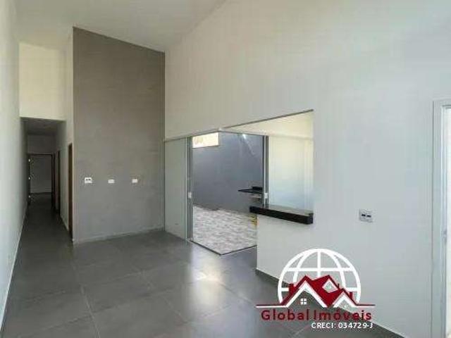 Casa venda em Região Imediata de Taubaté-Pindamonhangaba, Região Metropolitana do Vale do Paraíba e Litoral Norte