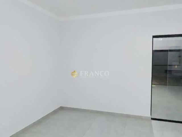 Casa venda em Região Imediata de Taubaté-Pindamonhangaba, Região Metropolitana do Vale do Paraíba e Litoral Norte