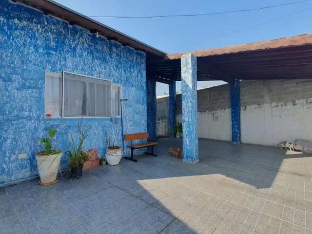 Casa venda em Região Imediata de Taubaté-Pindamonhangaba, Região Metropolitana do Vale do Paraíba e Litoral Norte