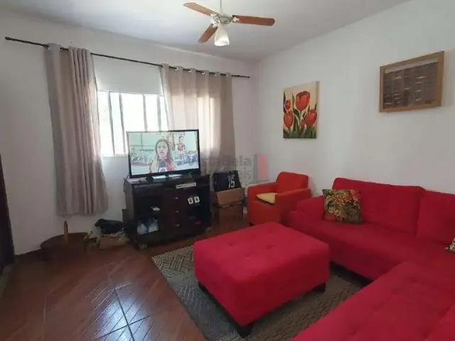 Casa venda em Região Imediata de Taubaté-Pindamonhangaba, Região Metropolitana do Vale do Paraíba e Litoral Norte