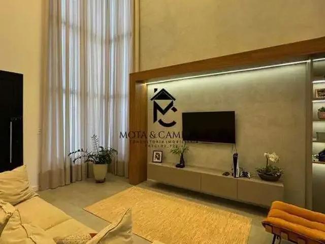 Casa venda em Região Imediata de Taubaté-Pindamonhangaba, Região Metropolitana do Vale do Paraíba e Litoral Norte