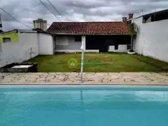 Casa venda em Região Imediata de Taubaté-Pindamonhangaba, Região Metropolitana do Vale do Paraíba e Litoral Norte