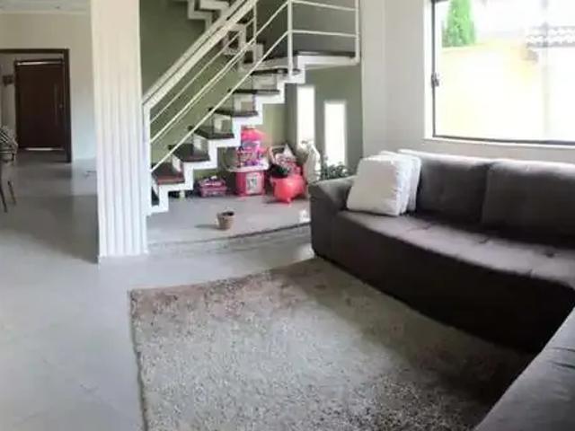 Casa venda em Região Imediata de Taubaté-Pindamonhangaba, Região Metropolitana do Vale do Paraíba e Litoral Norte