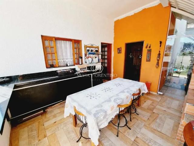 Casa venda em Região Imediata de Taubaté-Pindamonhangaba, Região Metropolitana do Vale do Paraíba e Litoral Norte