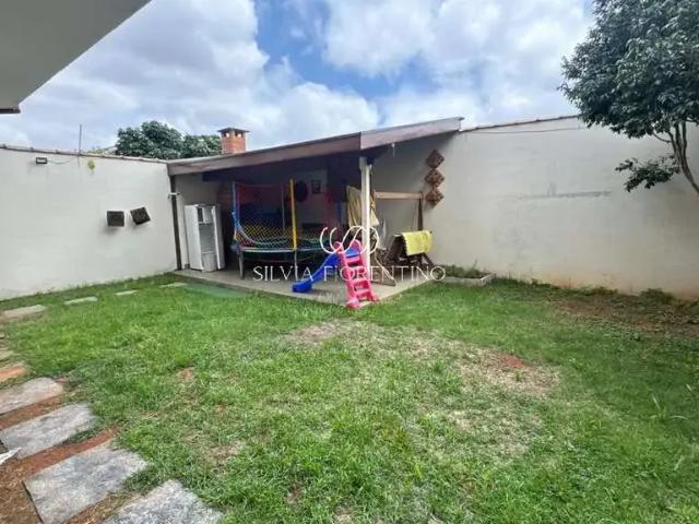 Casa venda em Região Imediata de Taubaté-Pindamonhangaba, Região Metropolitana do Vale do Paraíba e Litoral Norte