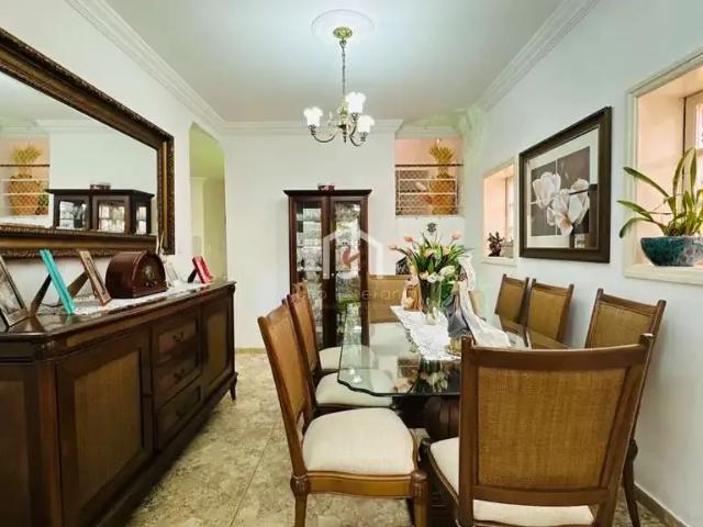 Casa venda em Região Imediata de Taubaté-Pindamonhangaba, Região Metropolitana do Vale do Paraíba e Litoral Norte