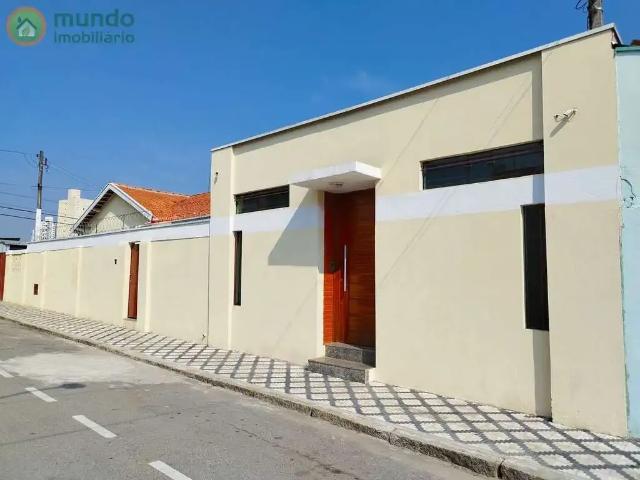 Casa venda em Região Imediata de Taubaté-Pindamonhangaba, Região Metropolitana do Vale do Paraíba e Litoral Norte