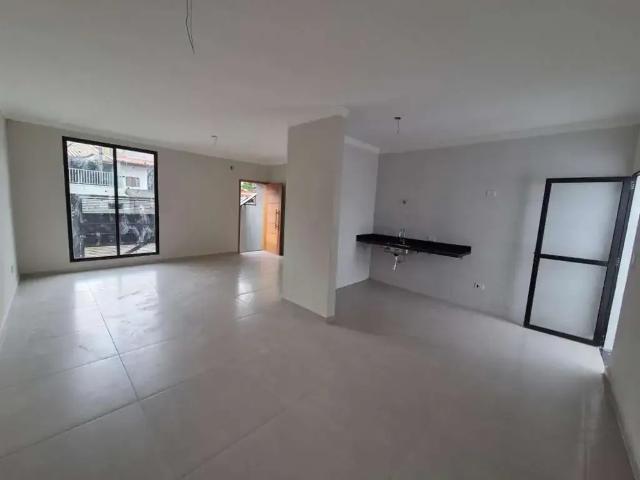 Casa venda em Região Imediata de Taubaté-Pindamonhangaba, Região Metropolitana do Vale do Paraíba e Litoral Norte