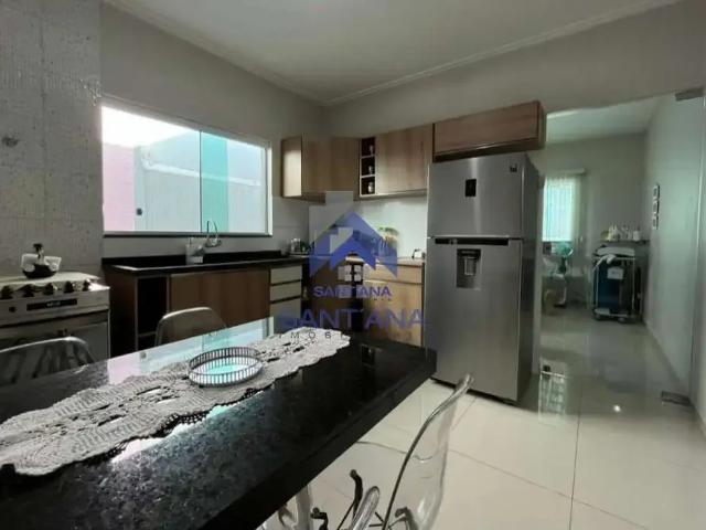 Casa venda em Região Imediata de Taubaté-Pindamonhangaba, Região Metropolitana do Vale do Paraíba e Litoral Norte