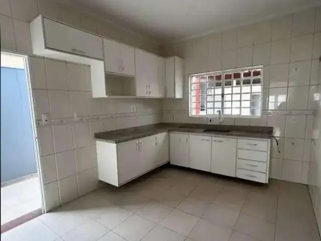 Casa venda em Região Imediata de Taubaté-Pindamonhangaba, Região Metropolitana do Vale do Paraíba e Litoral Norte
