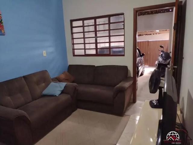 Casa venda em Região Imediata de Taubaté-Pindamonhangaba, Região Metropolitana do Vale do Paraíba e Litoral Norte