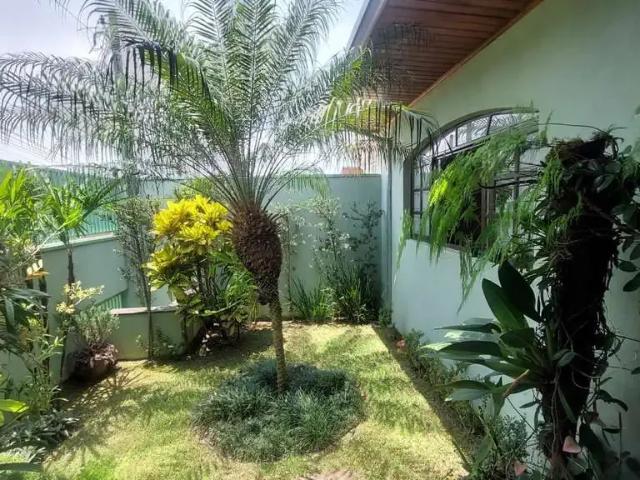 Casa venda em Região Imediata de Taubaté-Pindamonhangaba, Região Metropolitana do Vale do Paraíba e Litoral Norte