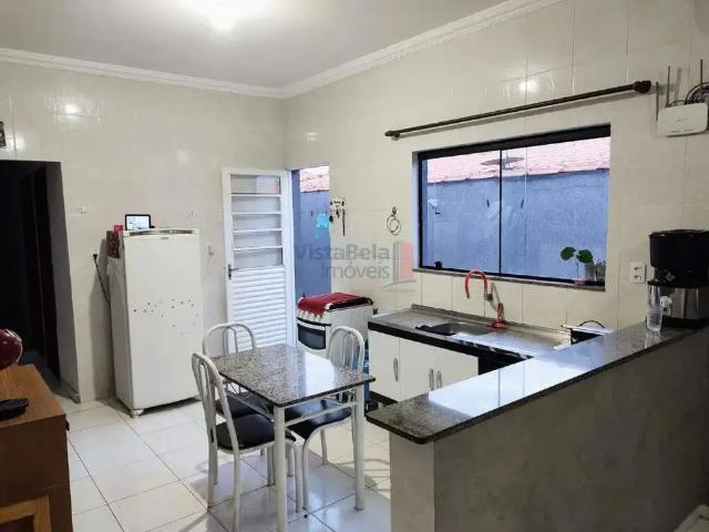 Casa venda em Região Imediata de Taubaté-Pindamonhangaba, Região Metropolitana do Vale do Paraíba e Litoral Norte