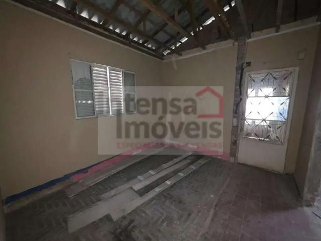 Casa venda em Região Imediata de Taubaté-Pindamonhangaba, Região Metropolitana do Vale do Paraíba e Litoral Norte
