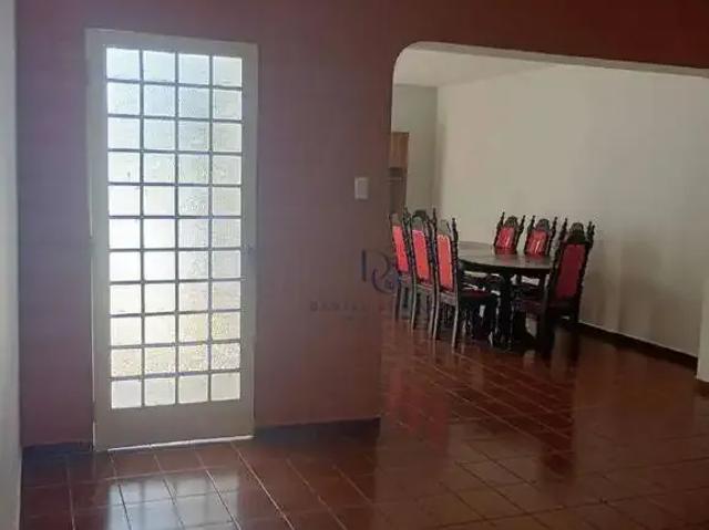 Casa venda em Região Imediata de Taubaté-Pindamonhangaba, Região Metropolitana do Vale do Paraíba e Litoral Norte
