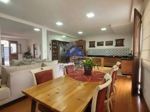 Casa venda em Região Imediata de Taubaté-Pindamonhangaba, Região Metropolitana do Vale do Paraíba e Litoral Norte