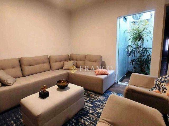 Casa venda em Jardim Gurilândia, Taubaté