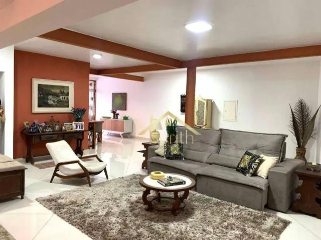 Casa venda em Região Imediata de Taubaté-Pindamonhangaba, Região Metropolitana do Vale do Paraíba e Litoral Norte