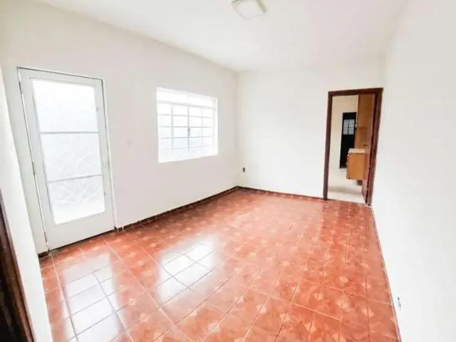 Casa venda em Região Imediata de Taubaté-Pindamonhangaba, Região Metropolitana do Vale do Paraíba e Litoral Norte
