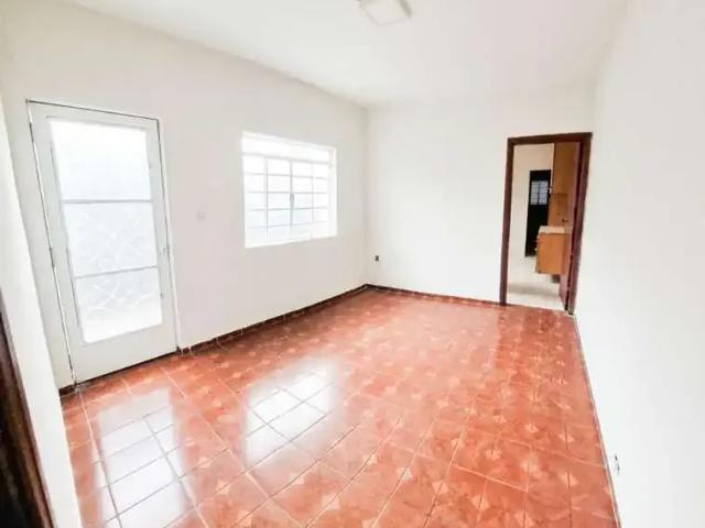 Casa venda em Região Imediata de Taubaté-Pindamonhangaba, Região Metropolitana do Vale do Paraíba e Litoral Norte
