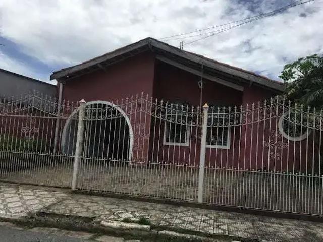 Casa venda em Região Imediata de Taubaté-Pindamonhangaba, Região Metropolitana do Vale do Paraíba e Litoral Norte