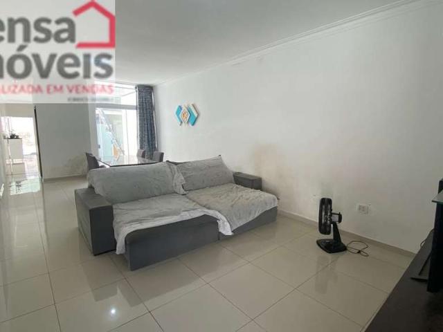 Casa venda em Região Imediata de Taubaté-Pindamonhangaba, Região Metropolitana do Vale do Paraíba e Litoral Norte