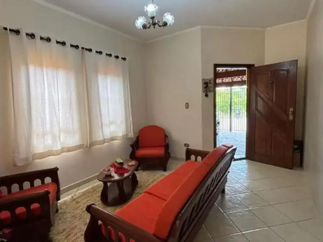 Casa venda em Região Imediata de Taubaté-Pindamonhangaba, Região Metropolitana do Vale do Paraíba e Litoral Norte