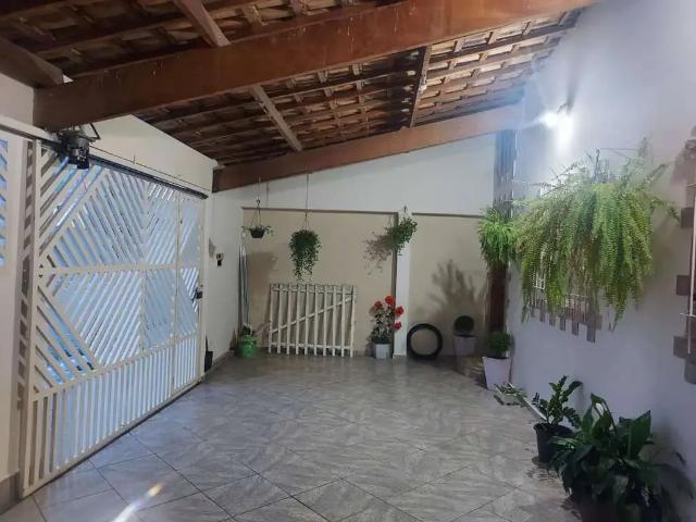 Casa venda em Região Imediata de Taubaté-Pindamonhangaba, Região Metropolitana do Vale do Paraíba e Litoral Norte