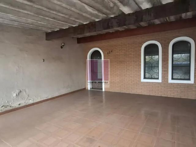 Casa venda em Região Imediata de Taubaté-Pindamonhangaba, Região Metropolitana do Vale do Paraíba e Litoral Norte