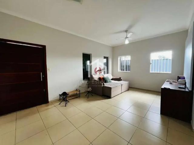 Casa venda em Região Imediata de Taubaté-Pindamonhangaba, Região Metropolitana do Vale do Paraíba e Litoral Norte